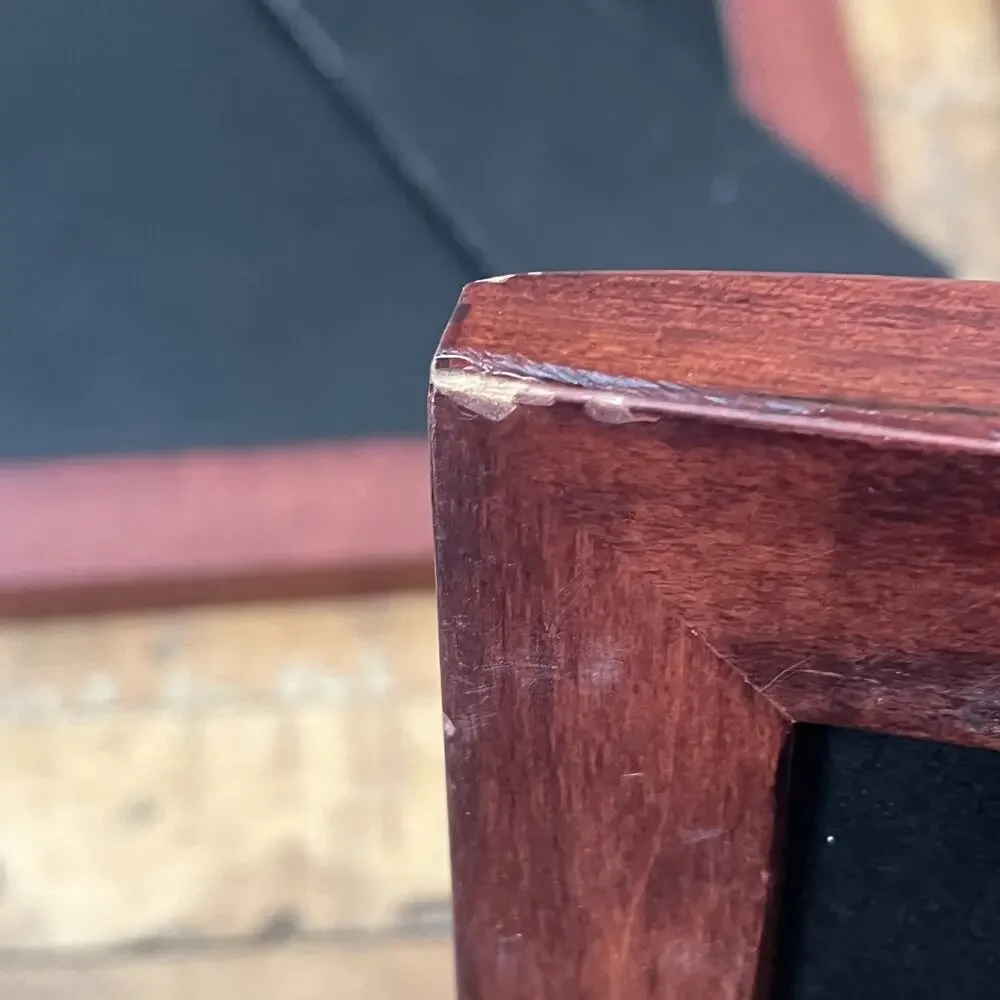 Set of 3 Wooden Picture Frames Different Sizes Red Brown Curved Edge